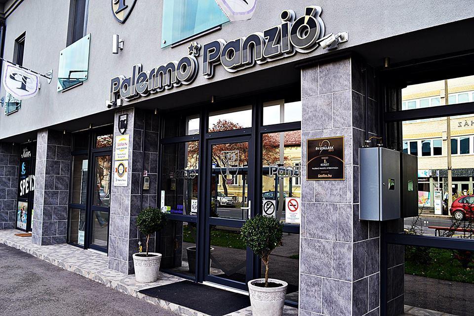 Palermo Panzio Hotel Nyiregyhaza Exterior photo